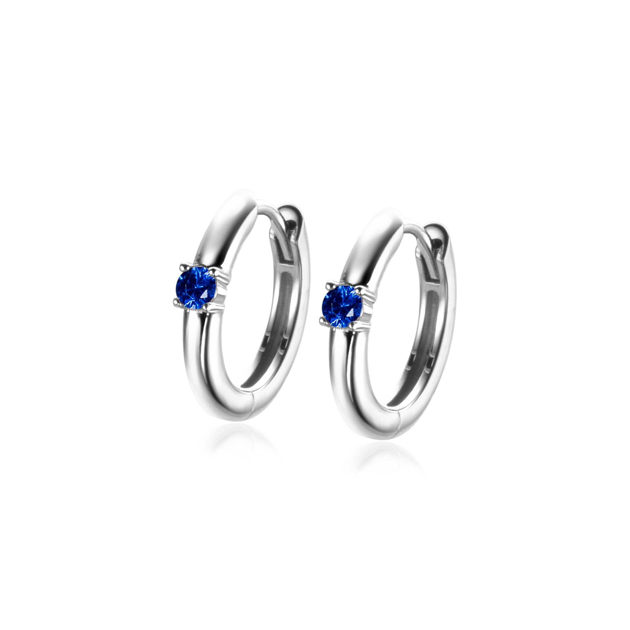 SEPTEMBER oorringen 13mm zilver met geboortesteen blauw saffier zirconia
