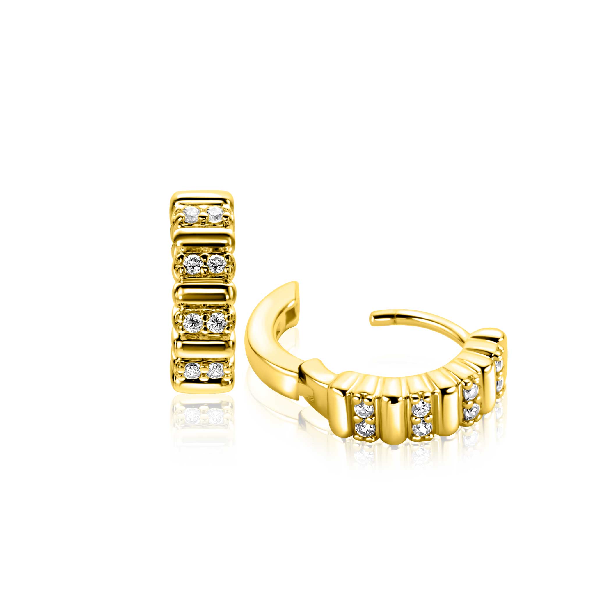 13mm ZINZI gold plated zilveren oorringen bezet met witte zirkonia's en luxe klapsluiting ZIO2686Y